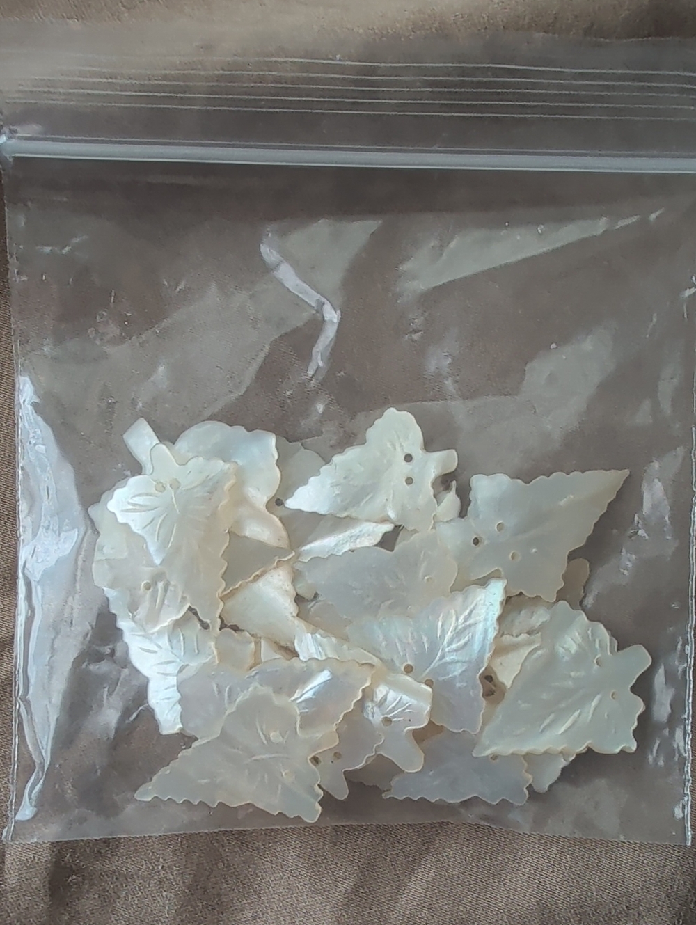 Handcrafted Mother of Pearl Leaf Accent Beads - White